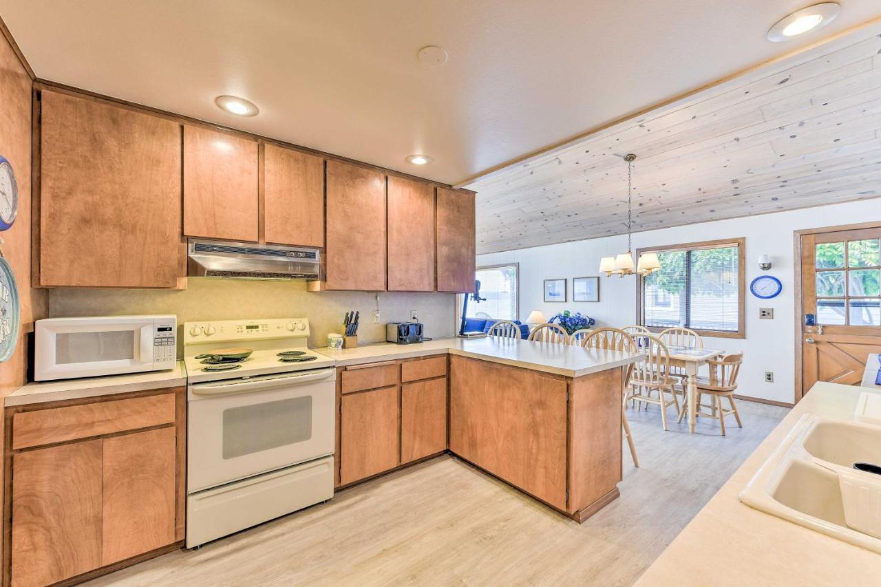 Beachfront Whidbey Island Home And Apartment! 兰里 外观 照片